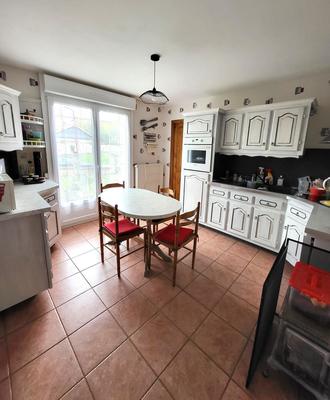 Maison - 124 m² - 8 pièces