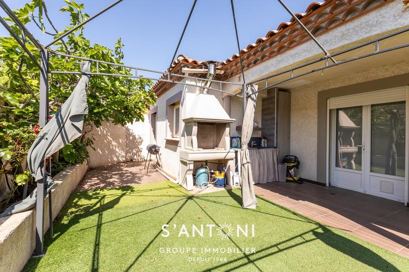 Maison - 202 m² - 6 pièces