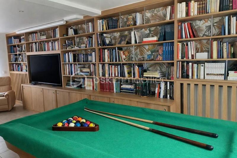 Maison - 168 m² - 5 pièces