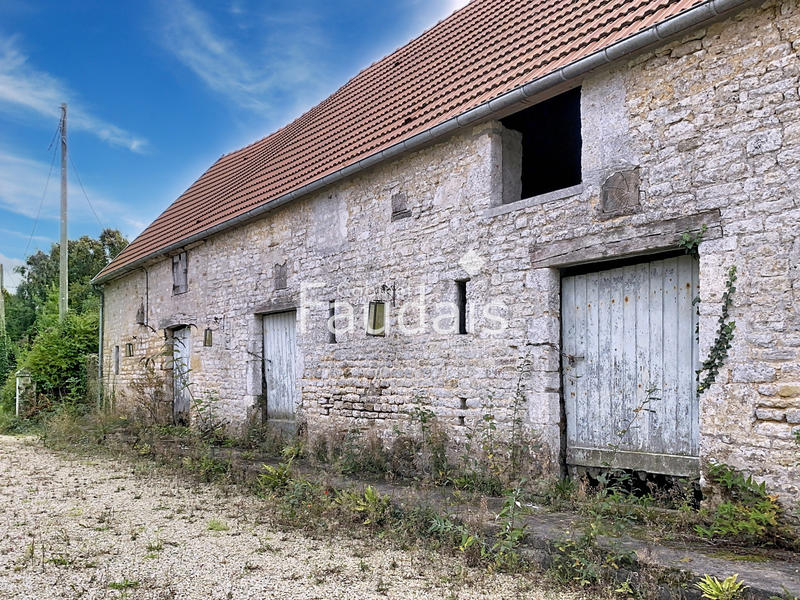 Maison de village - 120 m² - 6 pièces