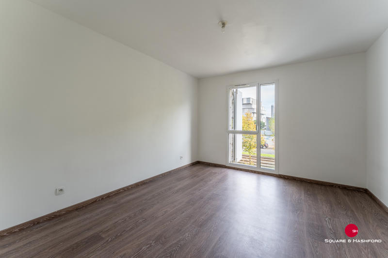 Appartement - 86 m² - 4 pièces