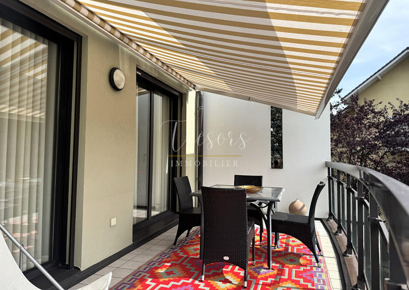 Appartement - 111 m² - 4 pièces