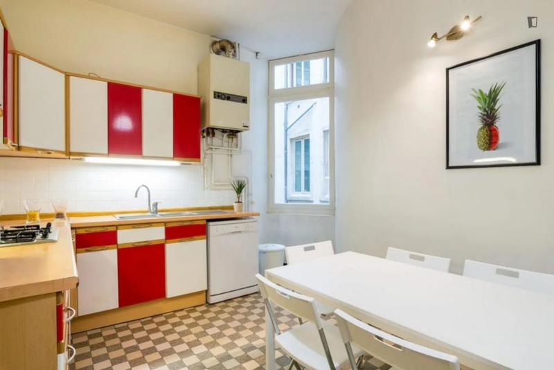 Chambre - 39 m² - 6 pièces