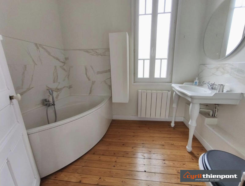 Maison - 120 m² - 6 pièces