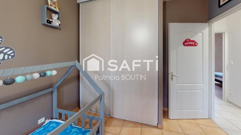 Maison - 93 m² - 4 pièces