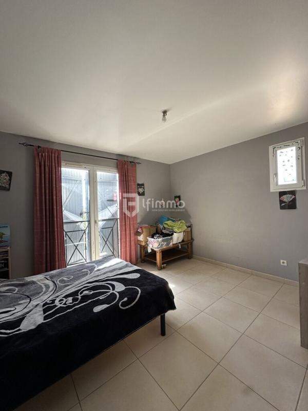 Maison - 166 m² - 4 pièces