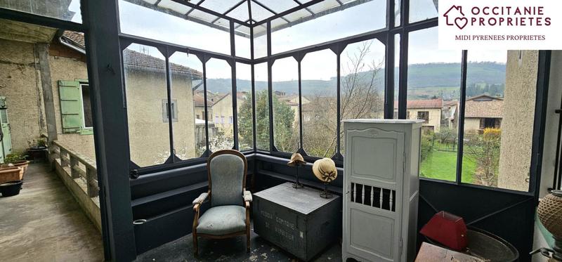 Maison de village - 242 m² - 10 pièces