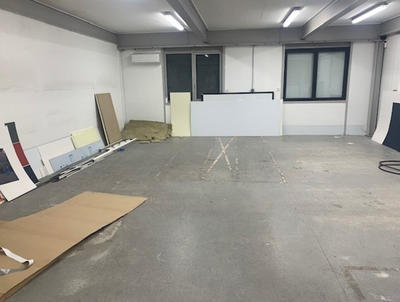 Local d'activité / Entrepôt - 620 m²