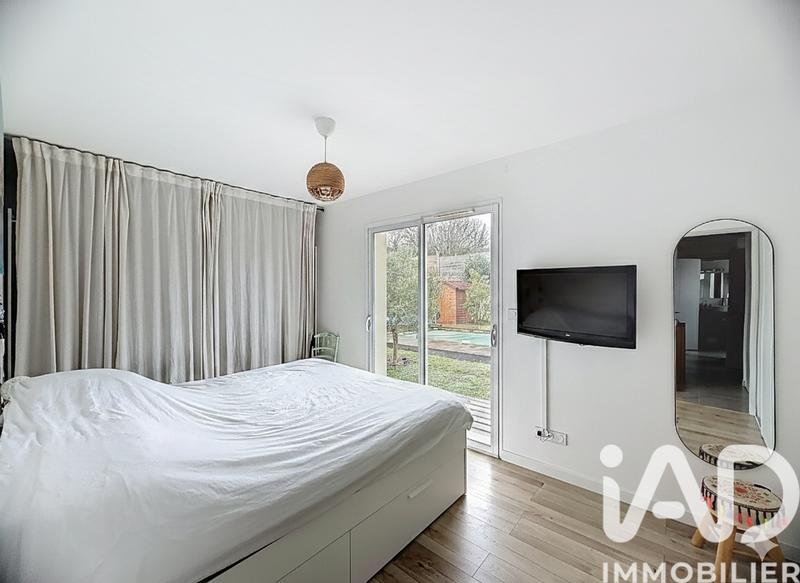 Maison - 95 m² - 5 pièces