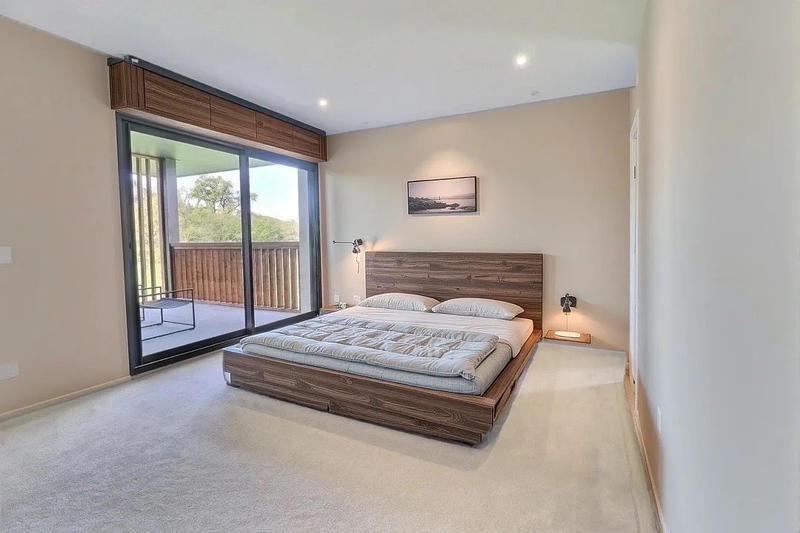 Maison - 208 m² - 5 pièces