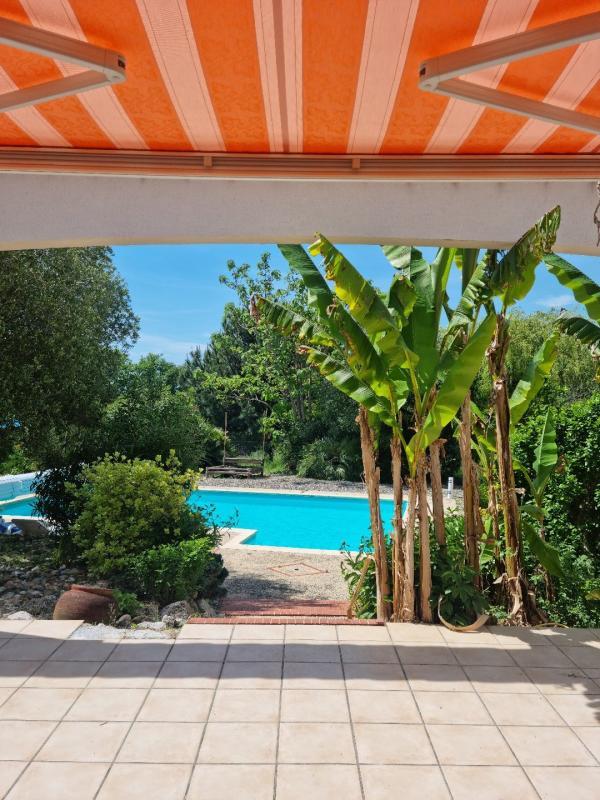 Maison - 299 m² - 7 pièces