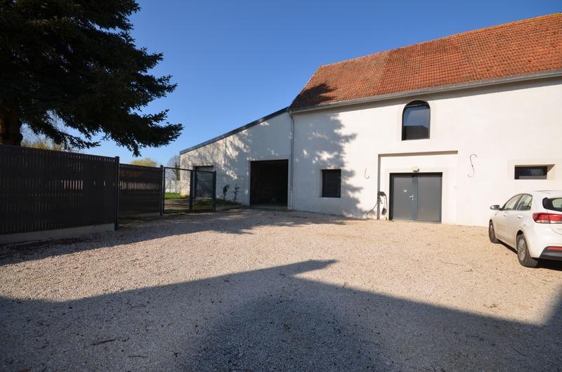 Maison - 363 m² - 7 pièces