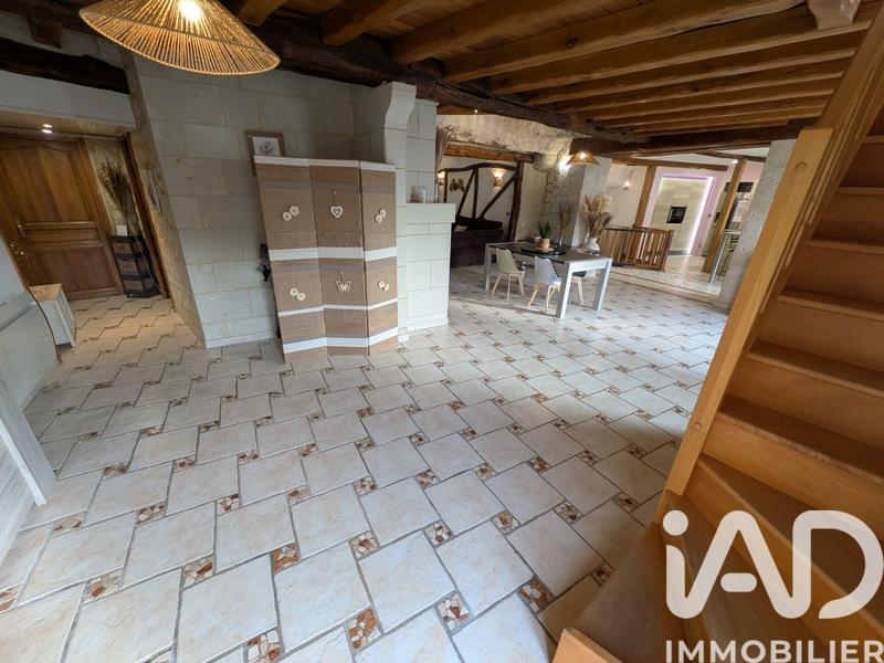 Maison - 204 m² - 8 pièces
