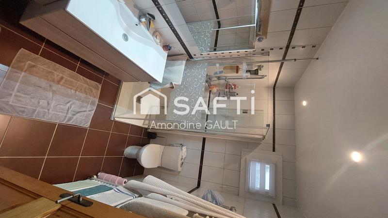 Maison - 100 m² - 5 pièces