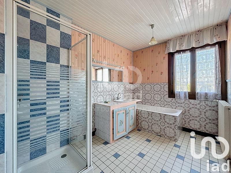 Maison - 107 m² - 6 pièces