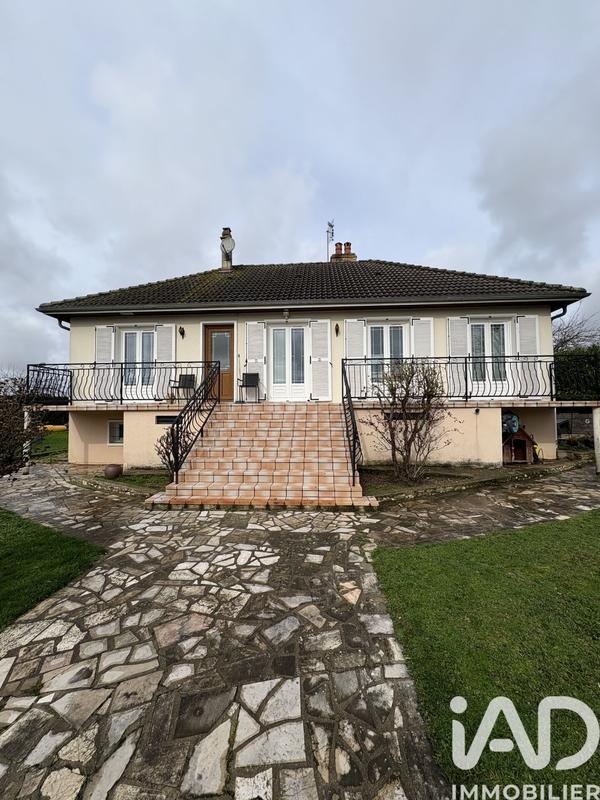 Maison - 182 m² - 7 pièces