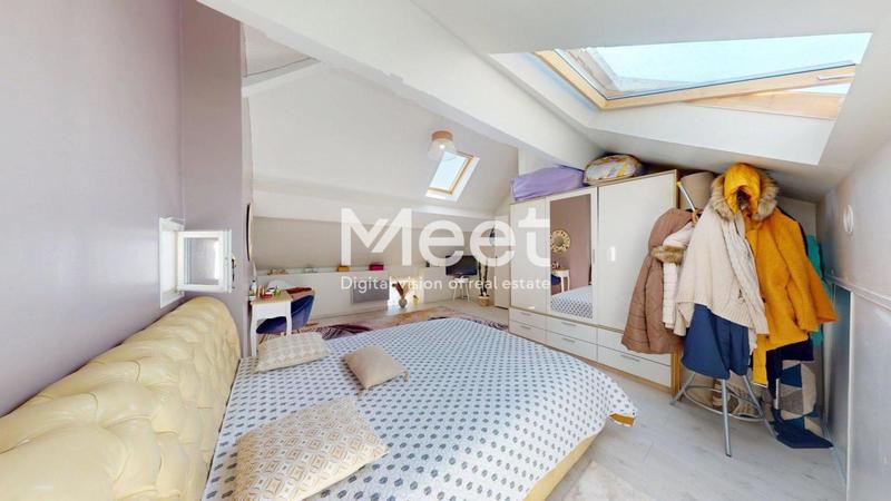 Maison - 140 m² - 4 pièces