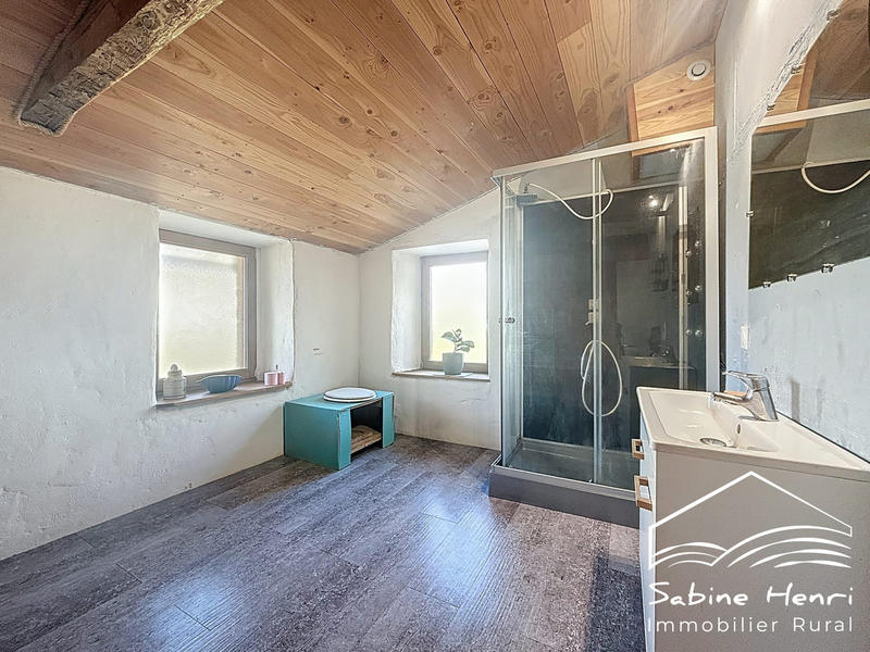 Maison ancienne - 111 m² - 3 pièces