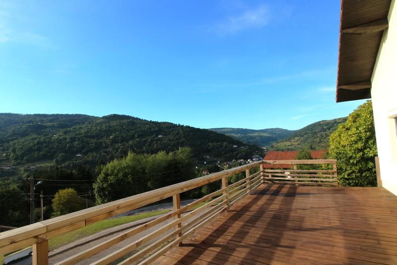 Maison traditionnelle - 205 m² - 7 pièces