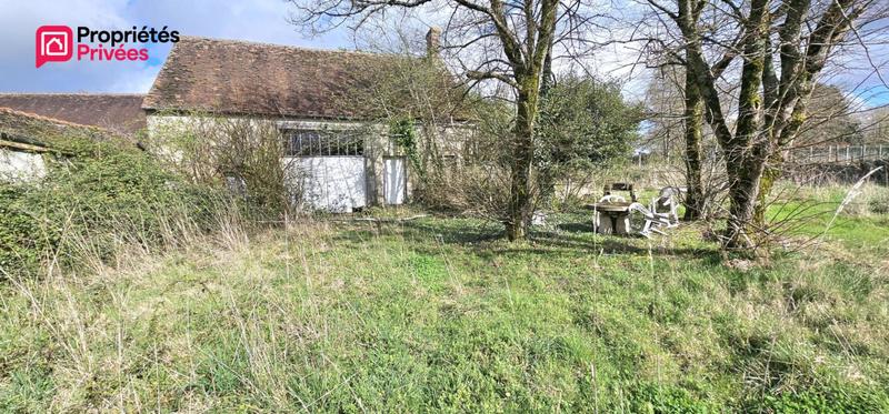 Maison - 2 073 m² - 1 pièce