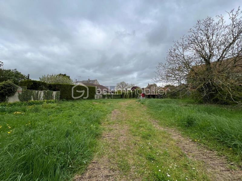 Terrain constructible - 950 m²