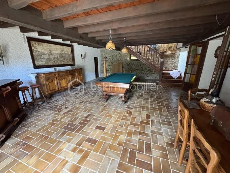 Corps de ferme - 290 m² - 14 pièces