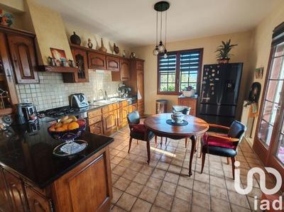 Maison - 195 m² - 5 pièces