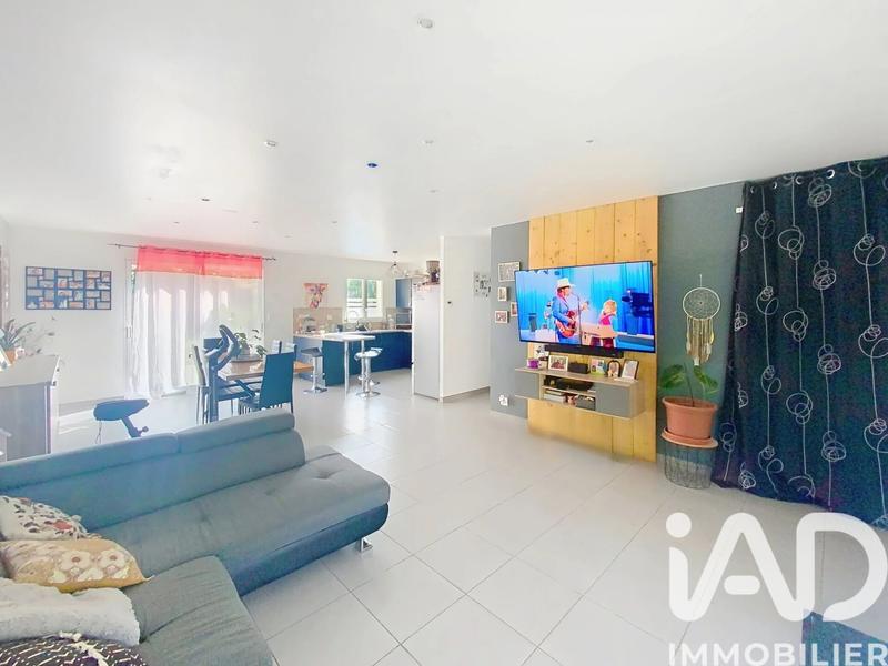 Maison - 88 m² - 5 pièces