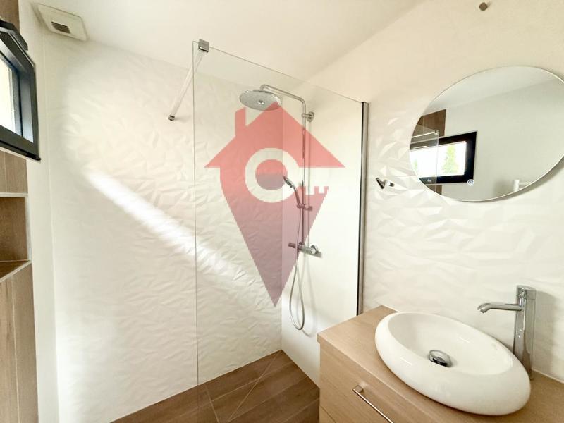 Maison - 160 m² - 7 pièces