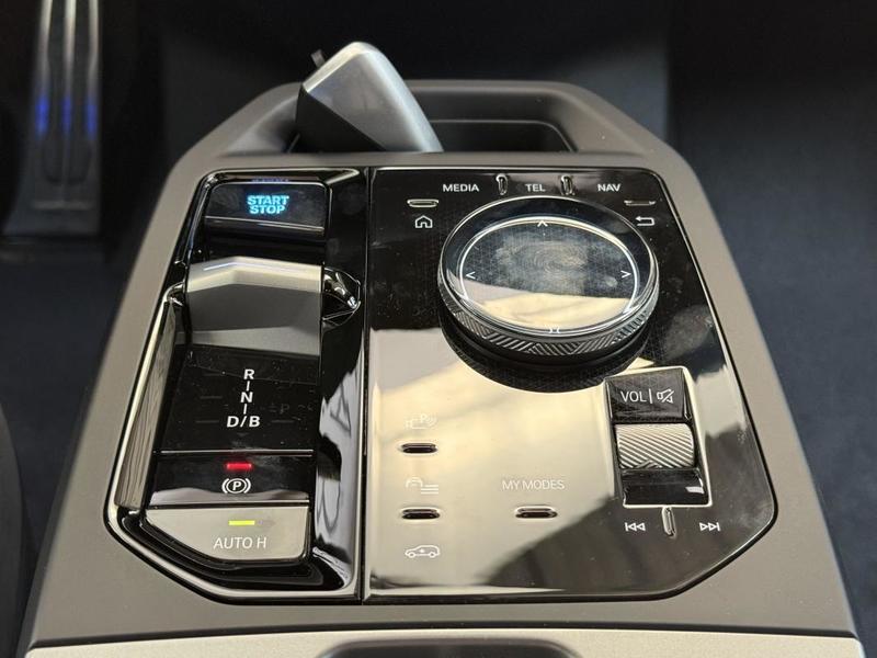 Bmw ix I20 xDrive45 408 ch m Sport