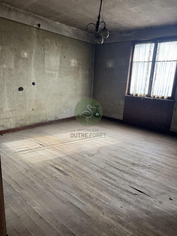 Maison ancienne - 110 m² - 5 pièces