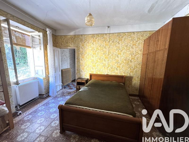 Maison de village - 214 m² - 8 pièces