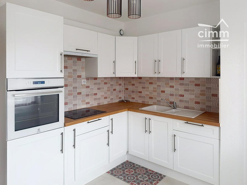 Maison - 147 m² - 6 pièces