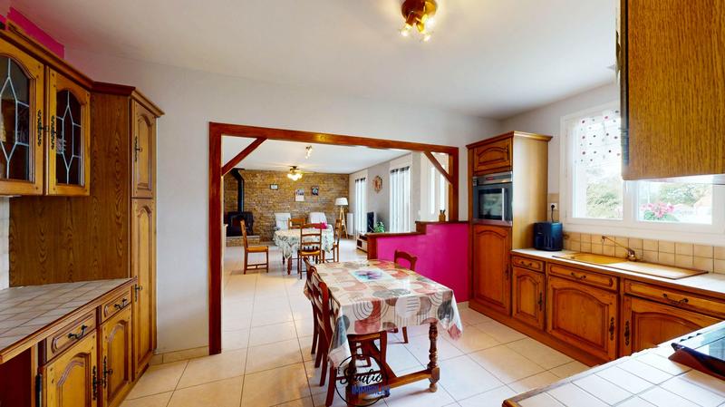 Maison - 107 m² - 6 pièces