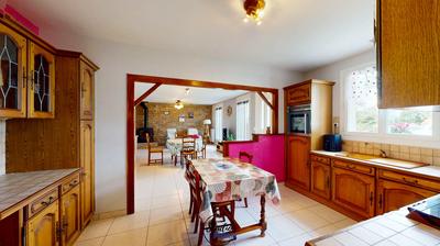 Maison - 107 m² - 6 pièces