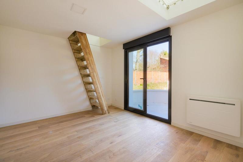 Pavillon - 180 m² - 10 pièces