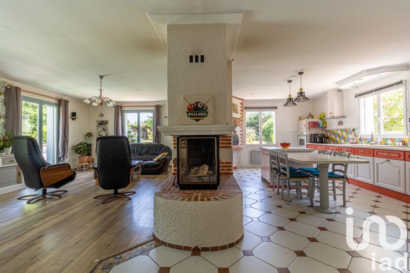 Maison - 180 m² - 6 pièces