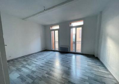 Immeuble - 115 m² - 6 pièces