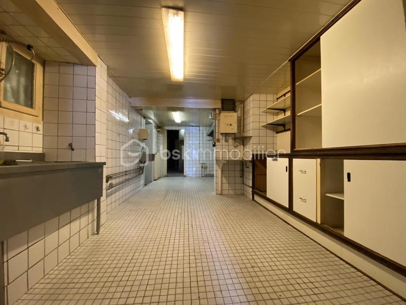 Maison de village - 303 m² - 9 pièces