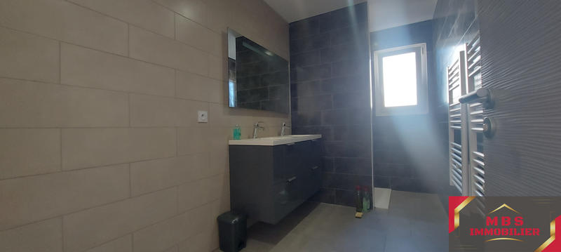 Villa - 158 m² - 6 pièces