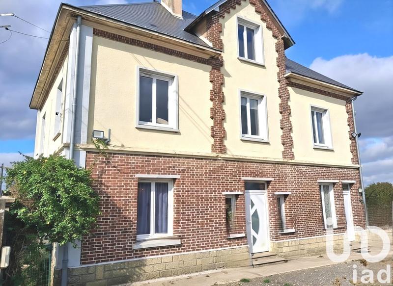 Maison - 241 m² - 8 pièces