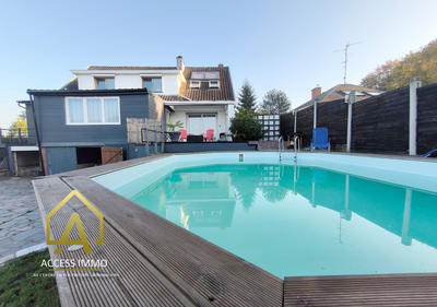 Propriété - 175 m² - 8 pièces