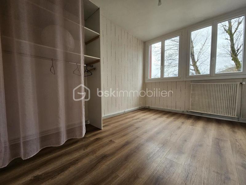 Appartement - 57 m² - 3 pièces
