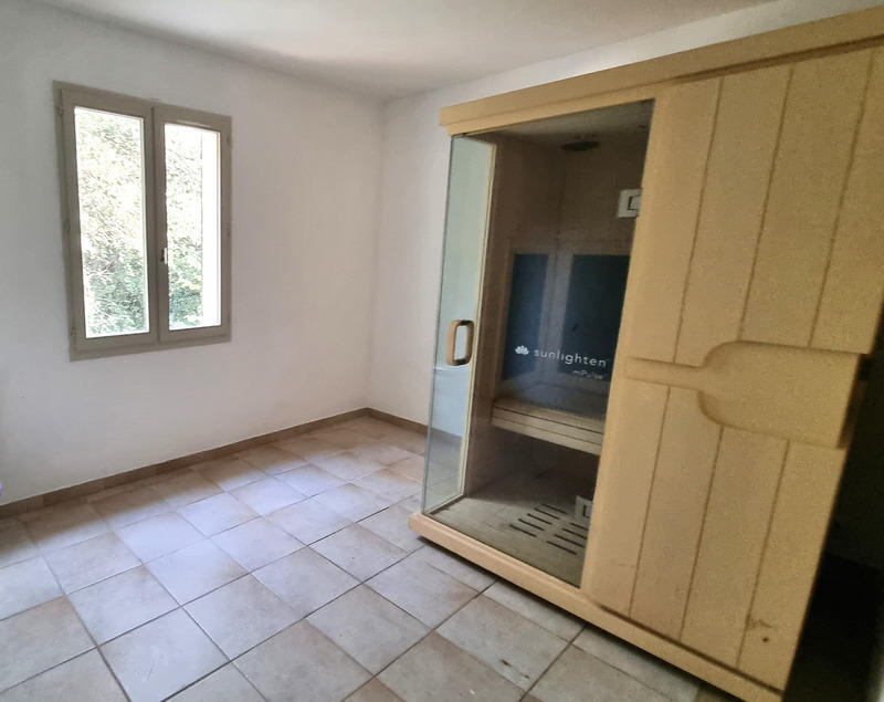 Maison - 121 m² - 6 pièces