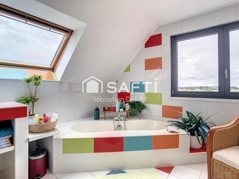 Maison - 251 m² - 11 pièces