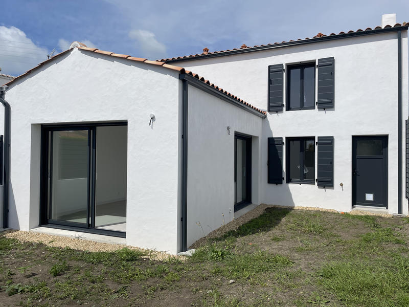 Maison - 85 m² - 4 pièces