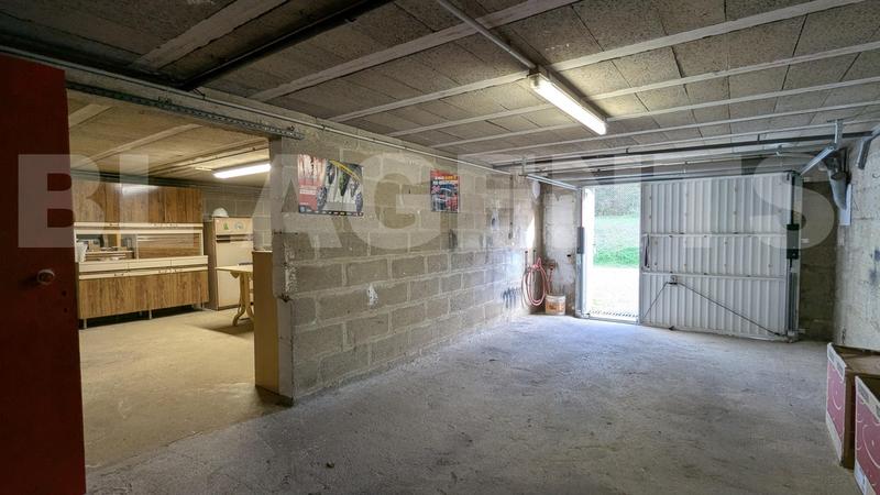 Maison traditionnelle - 126 m² - 7 pièces