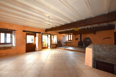 Maison - 268 m² - 9 pièces