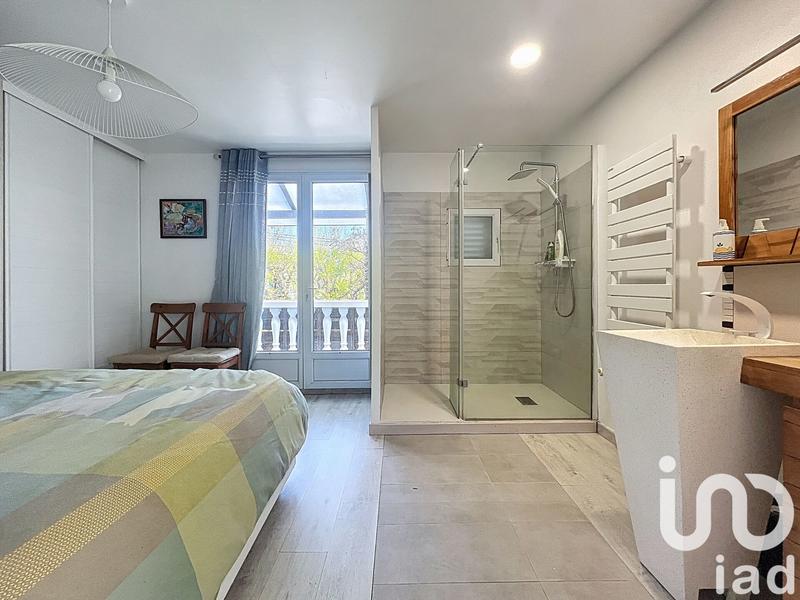 Maison - 149 m² - 7 pièces