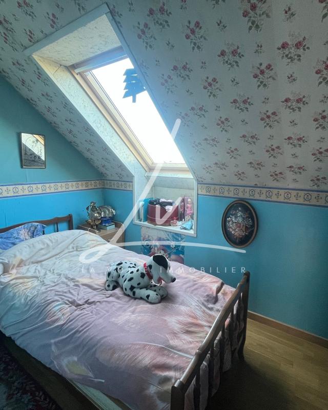 Maison - 104 m² - 5 pièces